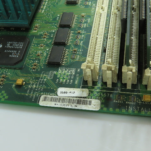 Compaq 247382-001 Desktop System Motherboard
