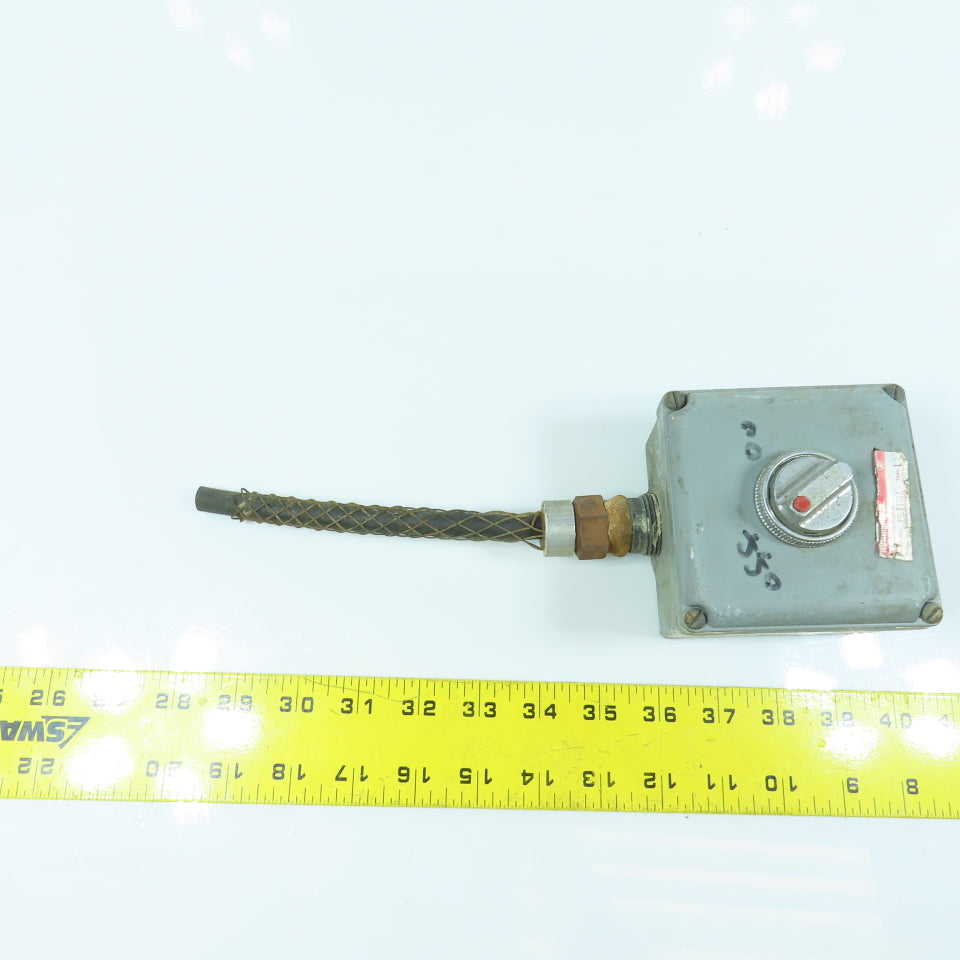 Westinghouse PB1ED1 Single Button Electrical Enclosure W/ 2-Position Switch