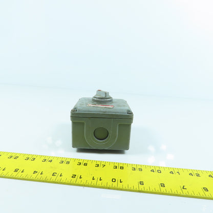 Westinghouse PB1ED1 Single Button Electrical Enclosure W/ 2-Position Switch