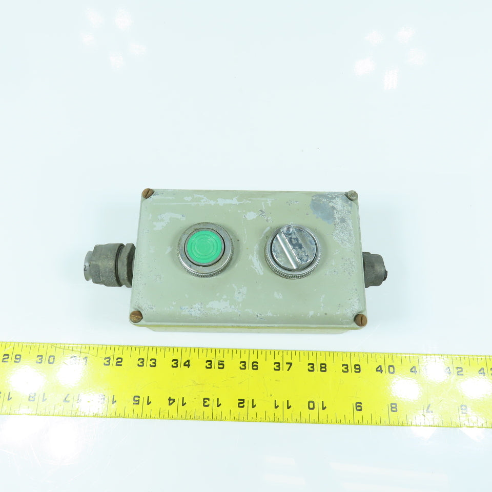 Westinghouse PB1ED2 2-Button Electrical Enclosure W/ 600V Switch & Button