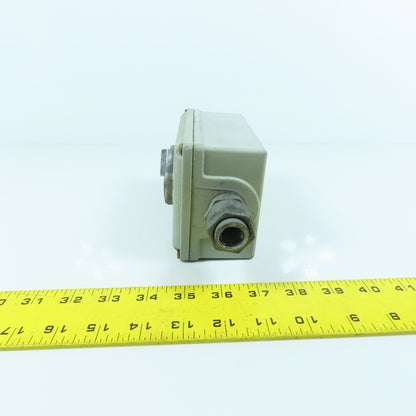 Westinghouse PB1ED2 2-Button Electrical Enclosure W/ 600V Switch & Button
