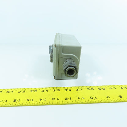 Westinghouse PB1ED2 2-Button Electrical Enclosure W/ 600V Switch & Button