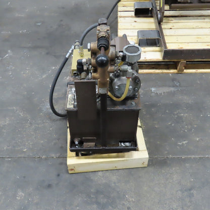Autoquip 36S60 6000Lbs. 48" x 48" Air Powered Rotating Lift Table 9"-45" Lift