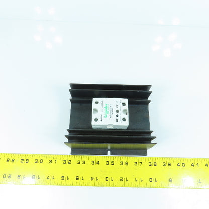Schneider 6240AXXSZS-DC3 Solid State Relay 32V W/ Magnecraft SSR-HS-1 Heat Sink