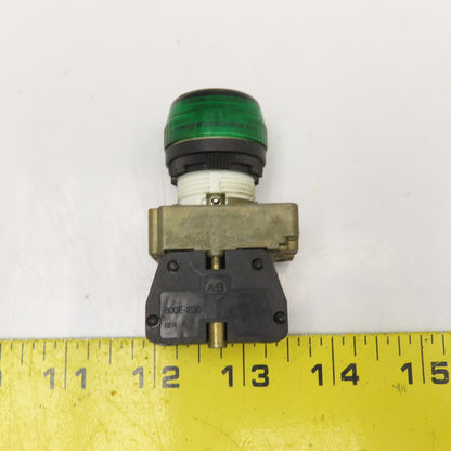 Allen Bradley 800E-2D0 Illuminated Panel Indicator Pilot Light 250V Max GREEN