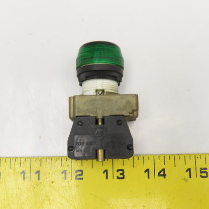 Allen Bradley 800E-2D0 Illuminated Panel Indicator Pilot Light 250V Max GREEN
