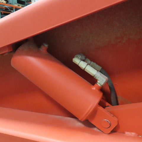 Presto TZ50-20 2000Lbs. 48" x 50" Tilt Lift 45° Hydraulic NEEDS PUMP