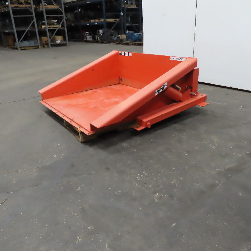 Presto TZ50-20 2000Lbs. 48" x 50" Tilt Lift 45° Hydraulic NEEDS PUMP