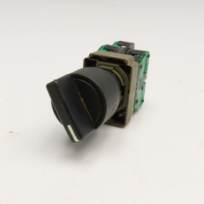 Allen Bradley 800E-2X10 2 Position Selector Switch 240VAC 125VDC