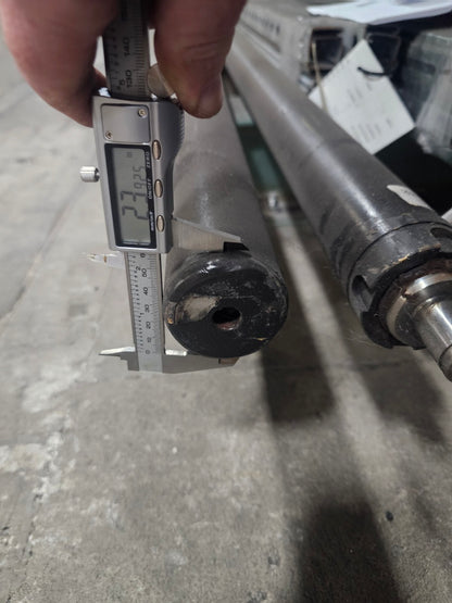 Hyster 8603961 Single Acting Hydraulic Mast Lift Cylinder From A R30XMS2