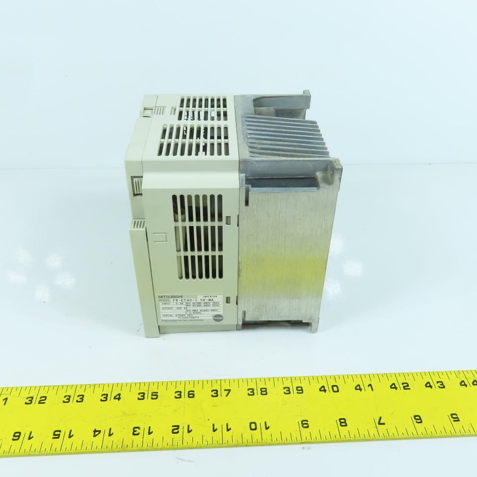 Mitsubishi FR-E540-1.5K-NA E500 2HP Inverter Drive 380-480V Input 4A Output