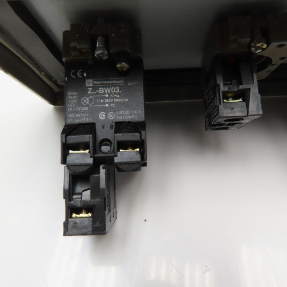 Telemecanique Control Buttons In Enclosure 400V Max 10" x 4" x 5" Deep