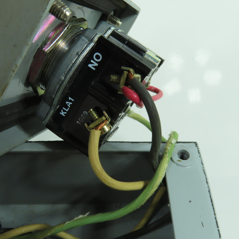 600V Forward & Reverse Operator Switch Control Pendant W/ Enclosure