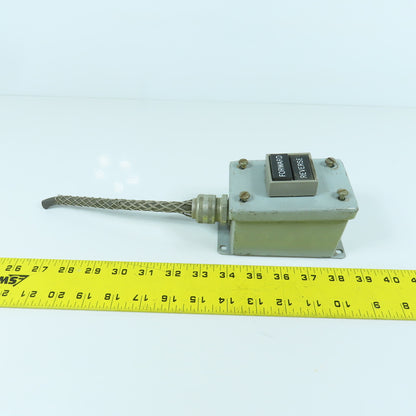 600V Forward & Reverse Operator Switch Control Pendant W/ Enclosure