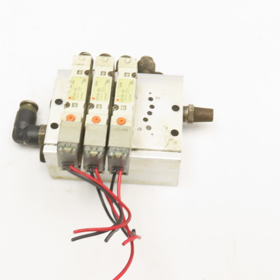 SMC SY3140-5GZ Pneumatic Solenoid Valve Bank 24VDC