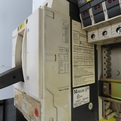 Siemens Rittal 25A Power Distribution Module 3-Circuit Protectors 40A Main