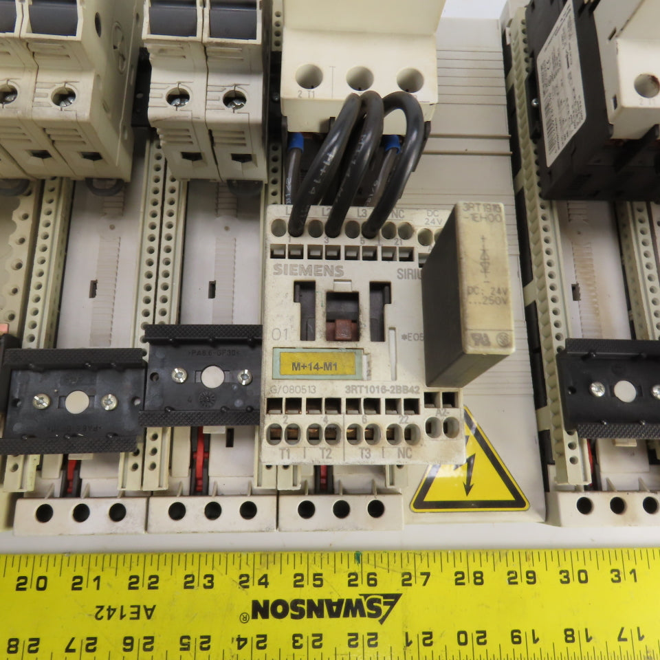 Siemens Rittal 25A Power Distribution Module 3-Circuit Protectors 40A Main