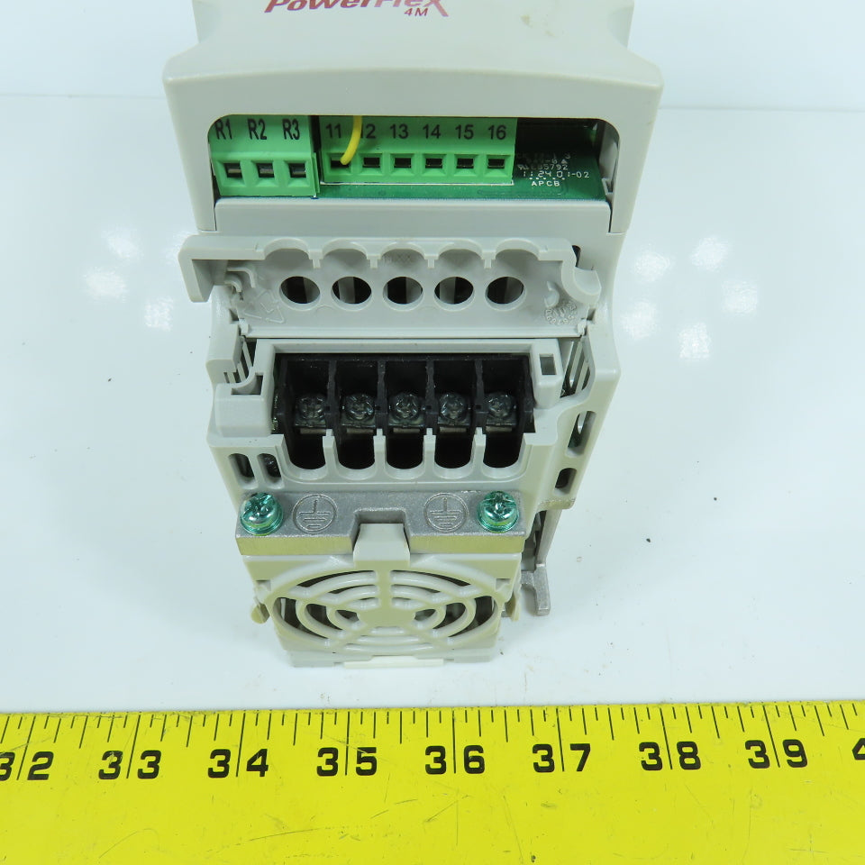 Allen Bradley 22F-B2P5N103 Ser A 0.5HP 0.4kW AC Drive 240V 3PH In 0-230V 3PH Out