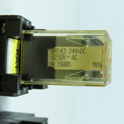 Elesta SFR143 Relay 24V DC & Base ZFE148 154391 Lot Of 7