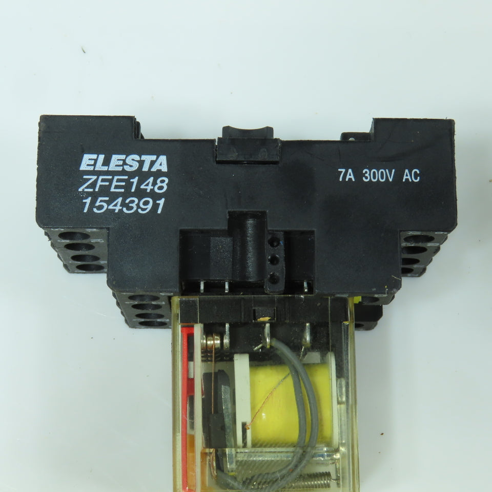 Elesta SFR143 Relay 24V DC & Base ZFE148 154391 Lot Of 7