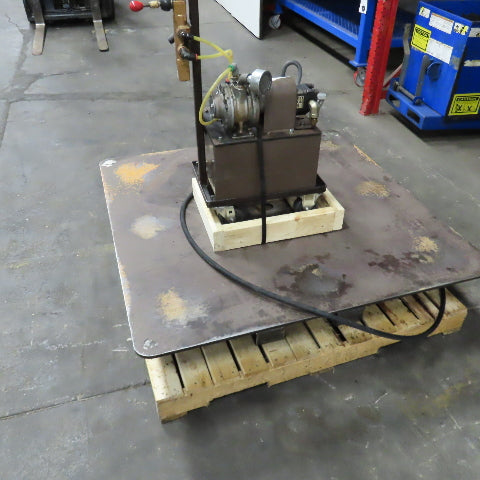 Autoquip 36S60 6000Lbs. 48" x 48" Air Powered Rotating Lift Table 10.5-46" Lift