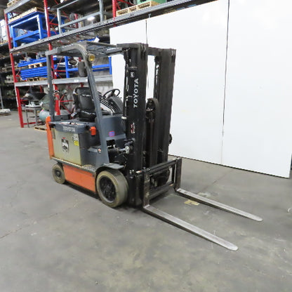 Toyota 8FBCU25 5000LB 48V Electric Forklift 3 Stage 189" Lift W/ Side Shift