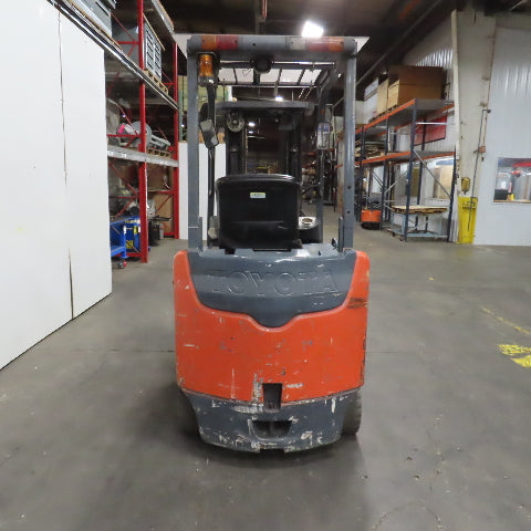 2015 Toyota 8FBCU30 5000 LB 48V Electric Forklift 3 Stage 189" Lift Side Shift