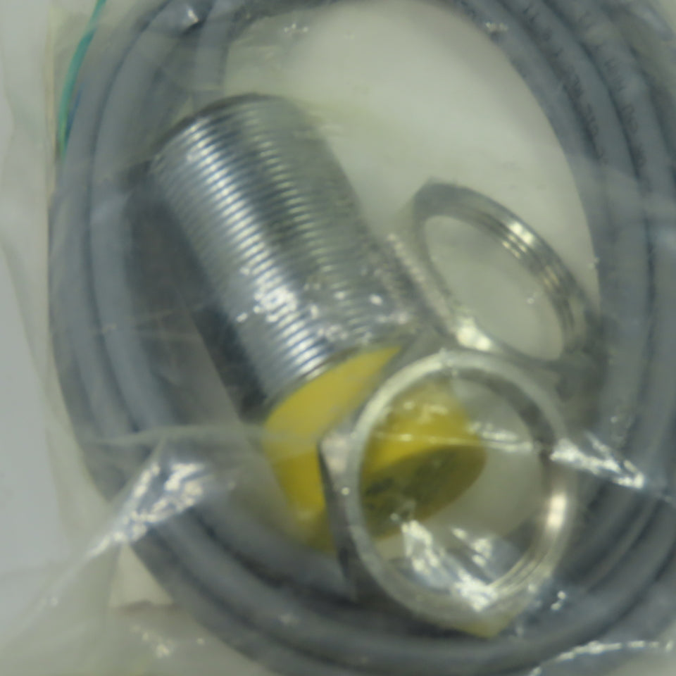 Turck N120-G30-RDZ30X2 Proximity Sensor 20-250VDC 10-300VDC