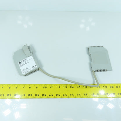 Allen Bradley 1769-CRL1 Ser A Rev 1 Compact I/O Right To Left 1' Expansion Cable