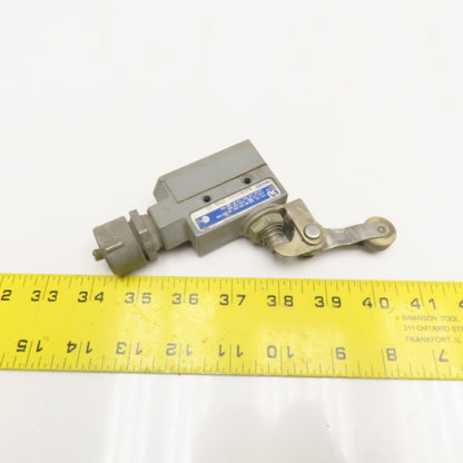 Micro Switch BZE6-2RQ2-8749 600VAC 250VDC Limit Switch