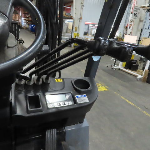 2015 Toyota 8FBCHU25 5000 LB Electric 48V Forklift 3-Stage 189" Lift (No Battery
