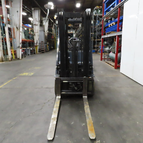 2015 Toyota 8FBCHU25 5000 LB Electric 48V Forklift 3-Stage 189" Lift (No Battery