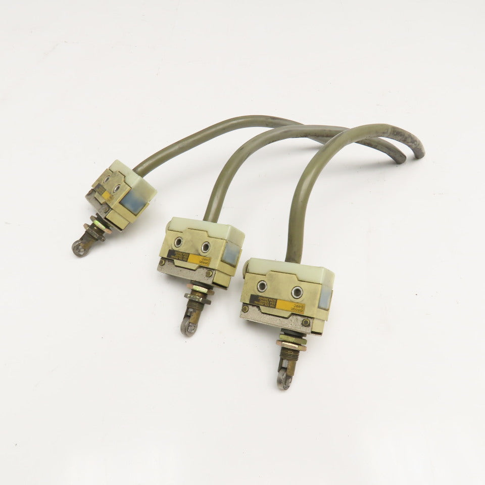 Omron D4MC 125/250V 250VDC Roller Plunger Limit Switch Lot Of 3