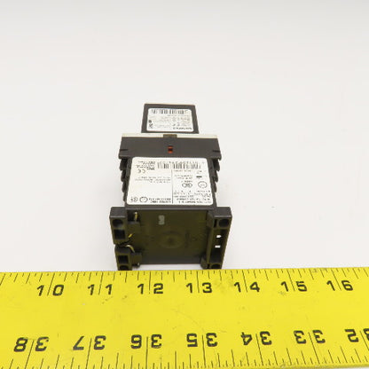 Siemens 3RH1140-2BB40 600VAC 10A Contactor Relay W/ Aux. 3RH1911-2GA22 24V Coil