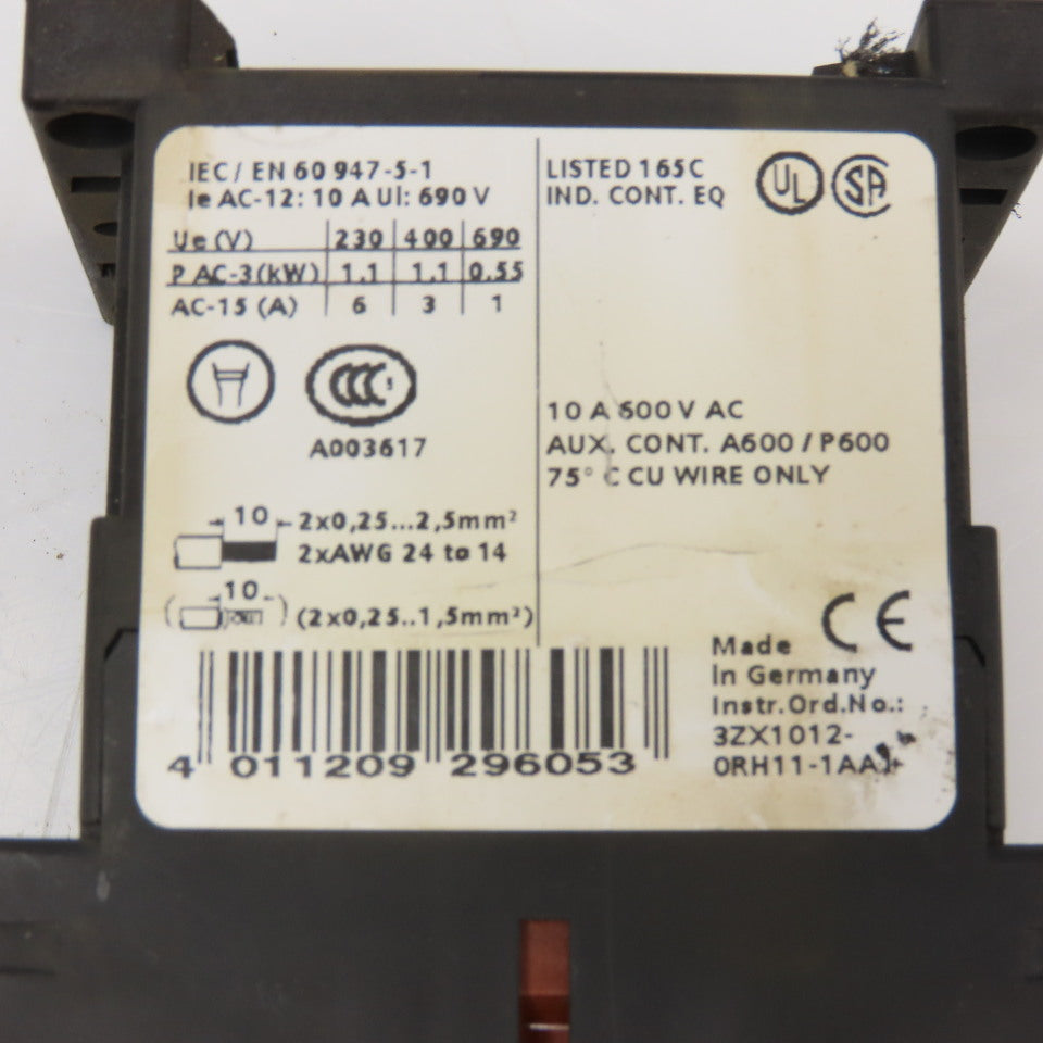 Siemens 3RH1131-2BB40 600VAC 10A Contactor Relay 24V Coil
