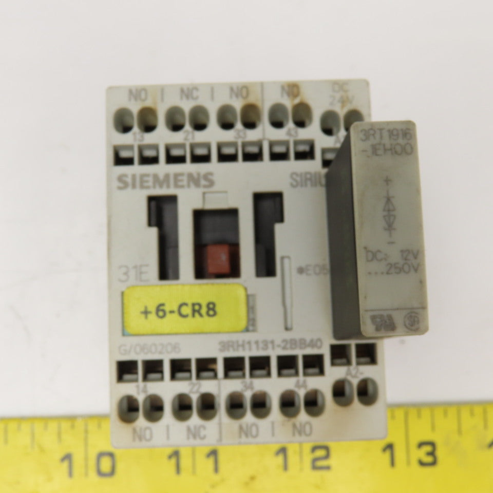 Siemens 3RH1131-2BB40 600VAC 10A Contactor Relay 24V Coil