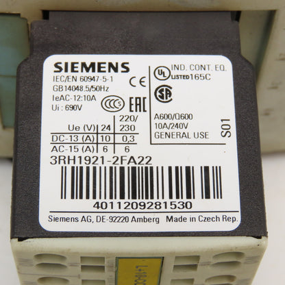 Siemens 3RT1044-3BB40 600V 90A 60Hp Contactor Relay W/ Aux. 3RH1921-2FA22