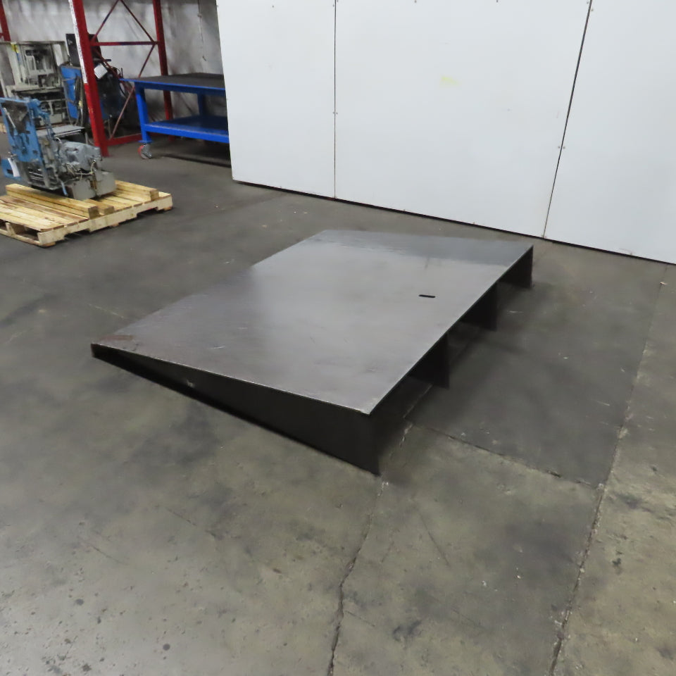 Plate Metal Riser 81