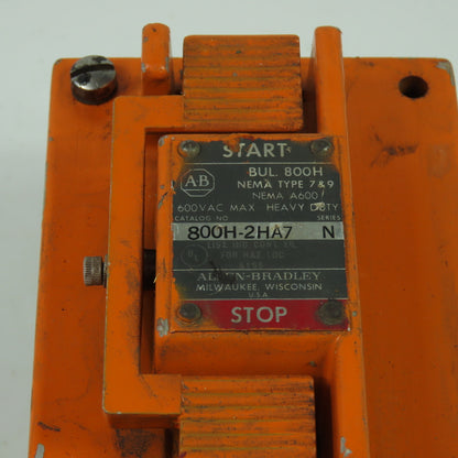 Allen Bradley 800H-2HA7 Pushbutton Station Start & Stop 600VAC Nema 7/9