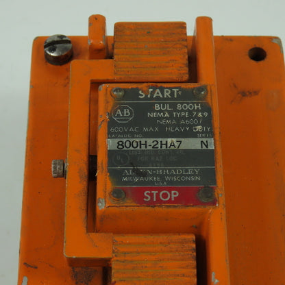 Allen Bradley 800H-2HA7 Pushbutton Station Start & Stop 600VAC Nema 7/9