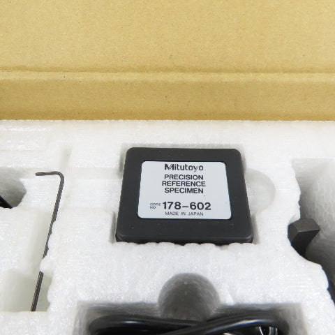 NEW Mitutoyo 178-923-2A Portable Surface Roughness Tester  Profilometer  SJ 201P