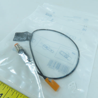 IFM MK5331 MKC3020-BPKG/A/0,3M/Z/ASR C-Slot Cylinder Sensor 10-30V DC