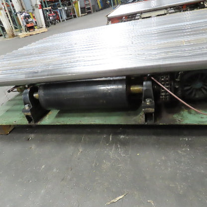 70" x 60" Powered Roller Conveyor 230/460V 3Ph 18FPM Needs Belt