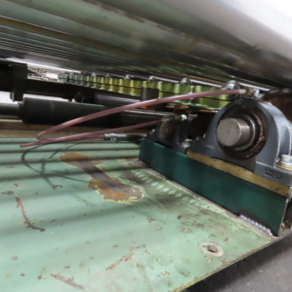 70" x 60" Powered Roller Conveyor 230/460V 3Ph 18FPM Needs Belt