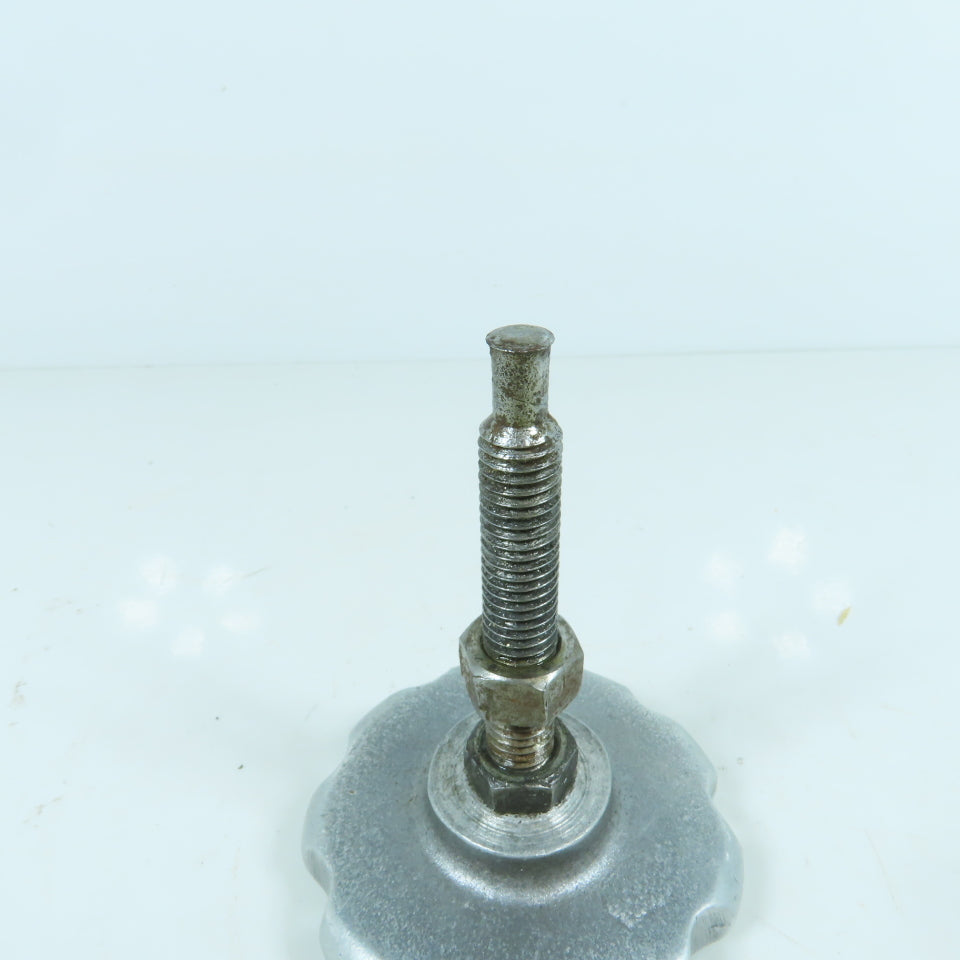 W.F. Wells & Sons W-9 Bandsaw Guide Hand Wheel & Stud