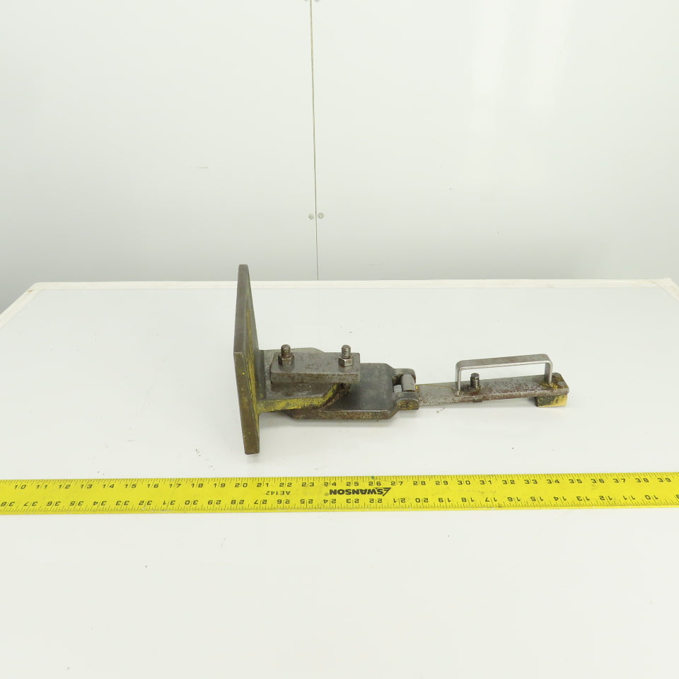 W.F. Wells & Sons W-9 Bandsaw Vise Stock Clamp Plate W/ Dog Pivot Assembly