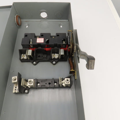 Square D D224N 200A Fusible Safety Disconnect Switch 240VAC Type 1 Enc.