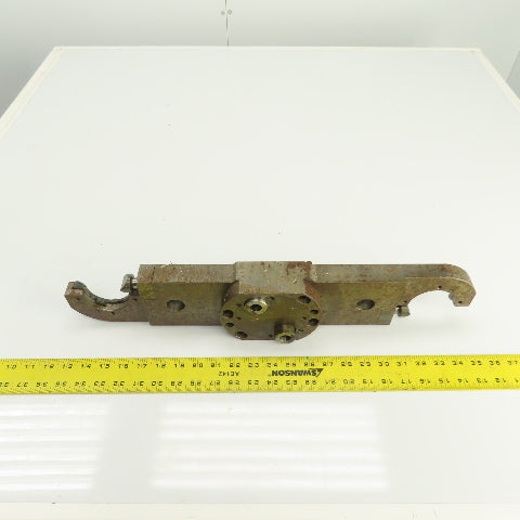 Mazak M-32 MTV414/22 Vertical Machining Center Tool Changer Carousel Arm Holder