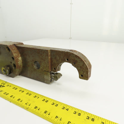 Mazak M-32 MTV414/22 Vertical Machining Center Tool Changer Carousel Arm Holder