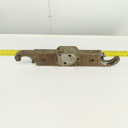 Mazak M-32 MTV414/22 Vertical Machining Center Tool Changer Carousel Arm Holder